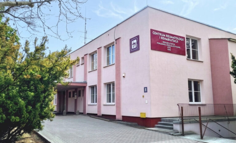 siedziba firmy widoczna z zewnątrz